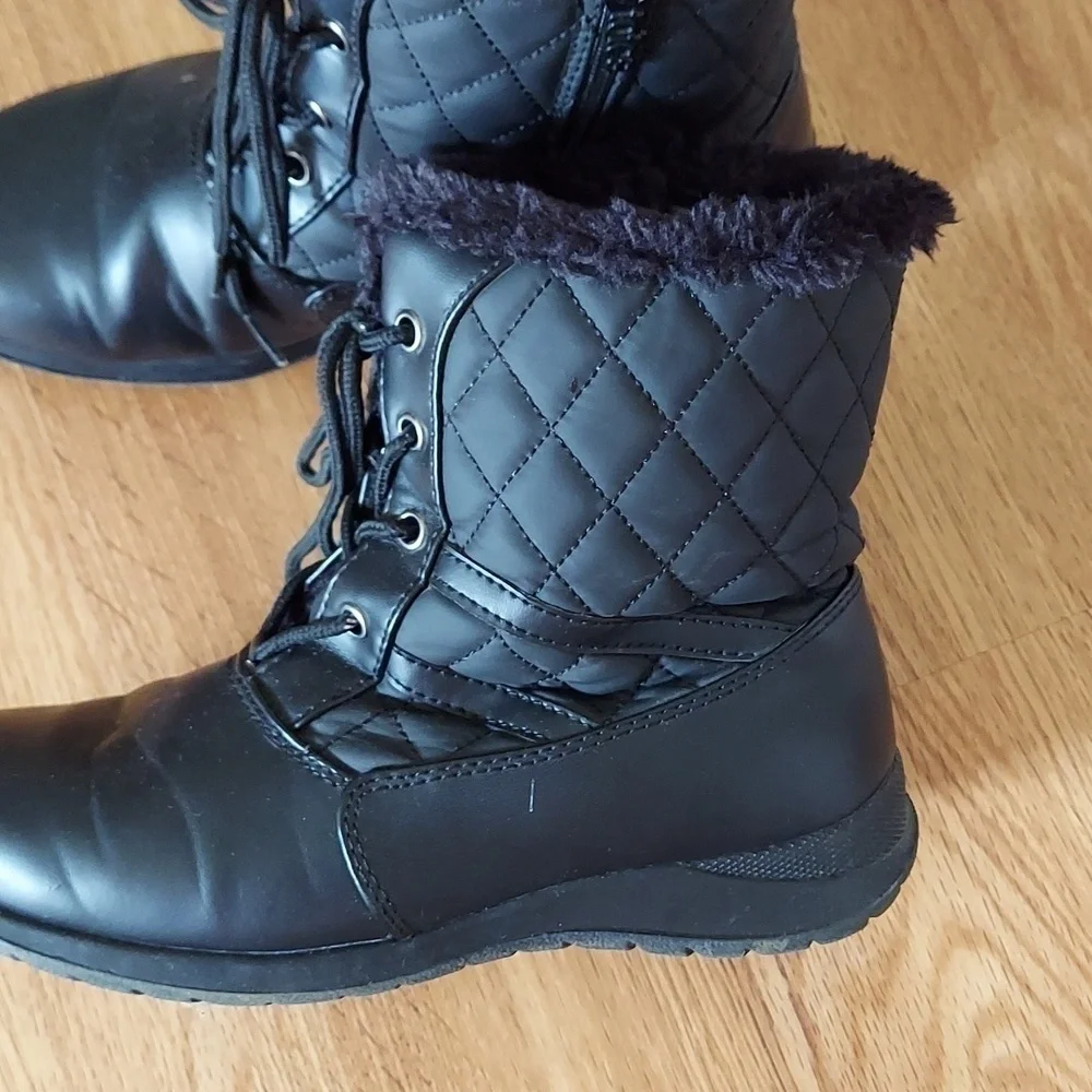 Totes boots Size 7M